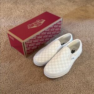 🔥 VANS Slip-On Shoes ~ Men’s size 9.5 ~ White Checker canvas ~ BRAND NEW W/BOX